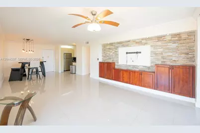 2500 NE 135th St #C1011, North Miami, FL 33181 - Photo 6