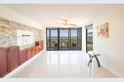 2500 NE 135th St #C1011, North Miami, FL 33181 - Photo 2