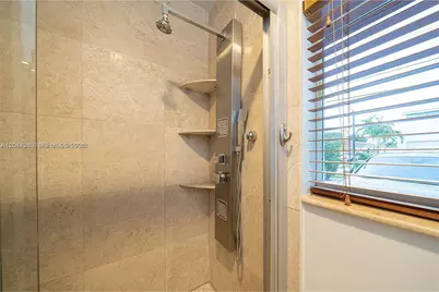 13140 Coronado Dr, North Miami, FL 33181 - Photo 38