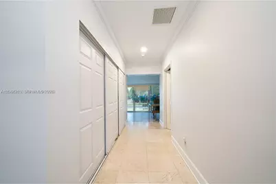 13140 Coronado Dr, North Miami, FL 33181 - Photo 36