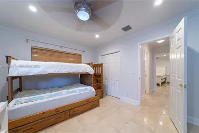 13140 Coronado Dr, North Miami, FL 33181 - Photo 30