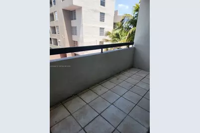 802 NW 87th Ave #312, Miami, FL 33172 - Photo 8