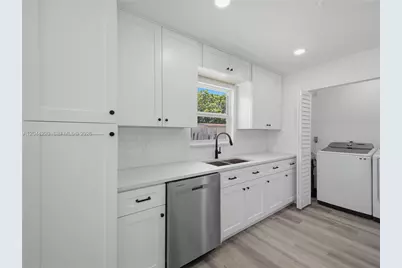 1229 18th Ave N, Lake Worth, FL 33460 - Photo 12