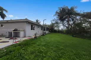 19550 SW 162nd Ave, Miami, FL 33187 - Photo 10
