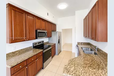 3001 NE 185th St #515, Aventura, FL 33180 - Photo 6