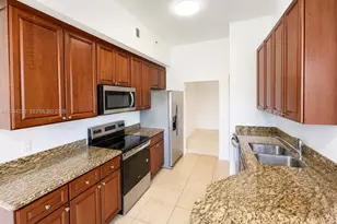 3001 NE 185th St, Aventura, FL 33180 - Photo 6