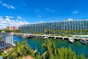 3001 NE 185th St, Aventura, FL 33180 - Photo 14