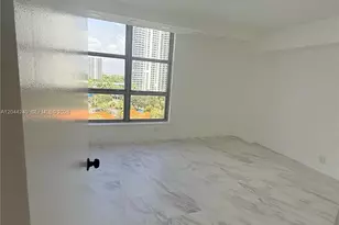 19101 NE 36th Ct, Aventura, FL 33180 - Photo 28