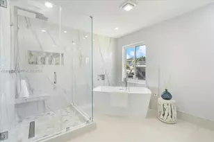 2680 NE 47th St, Lighthouse Point, FL 33064 - Photo 6