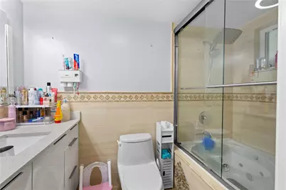 10358 NW 128th Ter, Hialeah Gardens, FL 33018 - Photo 20