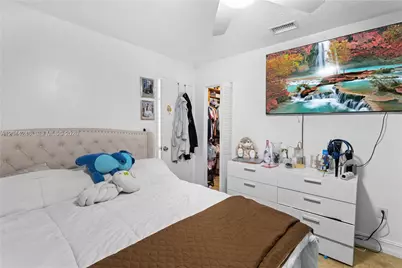 10358 NW 128th Ter, Hialeah Gardens, FL 33018 - Photo 14
