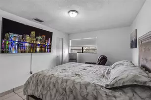 8186 NW 98th Terrace, Hialeah Gardens, FL 33016 - Photo 20