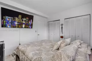 8186 NW 98th Terrace, Hialeah Gardens, FL 33016 - Photo 12
