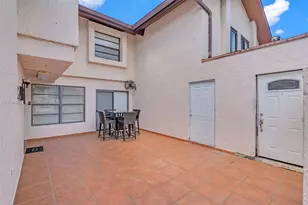 8186 NW 98th Terrace, Hialeah Gardens, FL 33016 - Photo 2