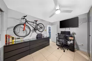 1950 W 54th St, Hialeah, FL 33012 - Photo 24