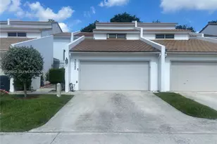 7022 Edgemere Terrace, Palm Beach Gardens, FL 33410 - Photo 1