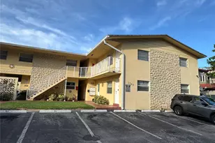 1765 Venice Ln, North Miami, FL 33181 - Photo 36