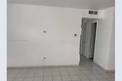 1765 Venice Ln #4E, North Miami, FL 33181 - Photo 4