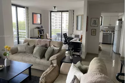 3300 NE 192nd St #612, Aventura, FL 33180 - Photo 18