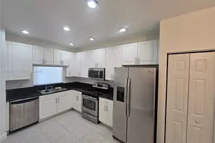 9738 Darlington Pl, Cooper City, FL 33328 - Photo 24