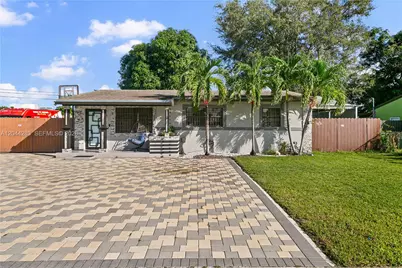 3311 NW 171st St, Miami Gardens, FL 33056 - Photo 4