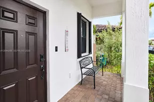 22886 SW 128th Pl, Miami, FL 33170 - Photo 4