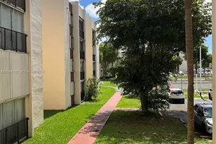9441 SW 4th St, Miami, FL 33174 - Photo 22