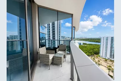 15701 Collins Ave #1703, Sunny Isles Beach, FL 33160 - Photo 10