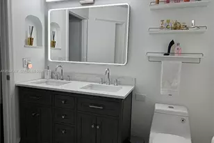 16619 Hemingway Dr, Weston, FL 33326 - Photo 12