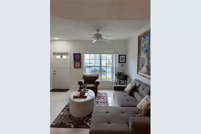 16619 Hemingway Dr, Weston, FL 33326 - Photo 2