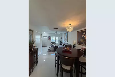 16619 Hemingway Dr, Weston, FL 33326 - Photo 4