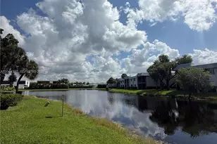 16619 Hemingway Dr, Weston, FL 33326 - Photo 10
