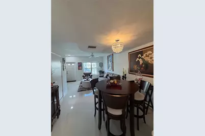 16619 Hemingway Dr, Weston, FL 33326 - Photo 4