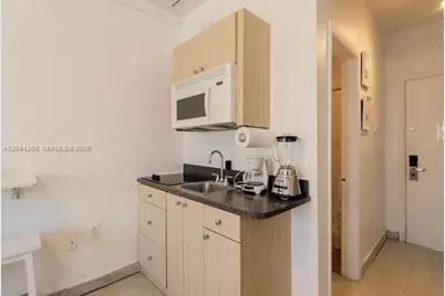 763 Pennsylvania Ave #103, Miami Beach, FL 33139 - Photo 10