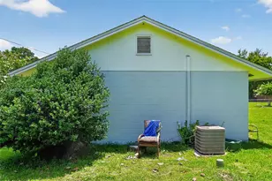 912 SW 3rd St, Other City - In The State Of Florida, FL 32333 - Photo 4
