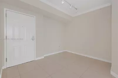 2000 N Bayshore Dr #516, Miami, FL 33137 - Photo 16