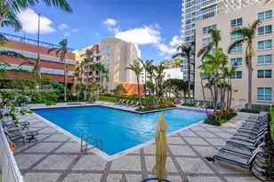 2000 N Bayshore Dr, Miami, FL 33137 - Photo 34