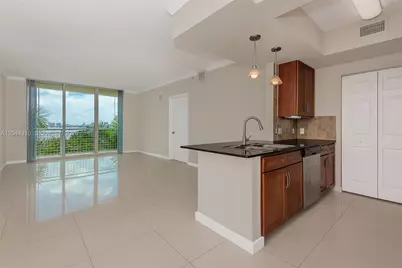 2000 N Bayshore Dr #516, Miami, FL 33137 - Photo 18