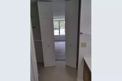 3750 Inverrary Dr #2Q, Lauderhill, FL 33319 - Photo 16