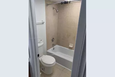 3750 Inverrary Dr #2Q, Lauderhill, FL 33319 - Photo 14