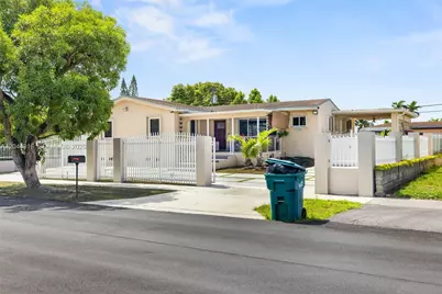 8330 SW 25th St, Miami, FL 33155 - Photo 4