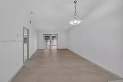 2141 W 53rd St #1, Hialeah, FL 33016 - Photo 24