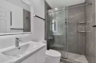 2141 W 53rd St, Hialeah, FL 33016 - Photo 16