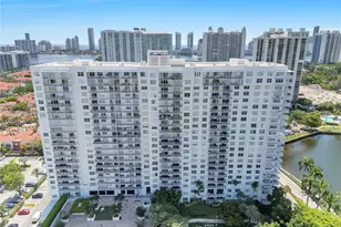 2851 NE 183rd St, Aventura, FL 33160 - Photo 32