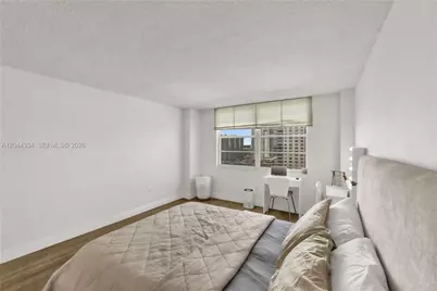 2851 NE 183rd St #1412E, Aventura, FL 33160 - Photo 10