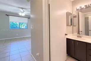757 NW 92nd Ave, Plantation, FL 33324 - Photo 12