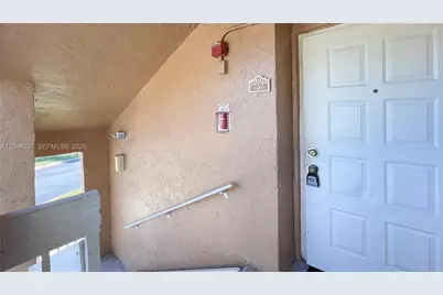 757 NW 92nd Ave #757, Plantation, FL 33324 - Photo 4