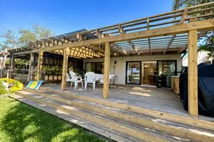 2641 S Parkview Dr, Hallandale Beach, FL 33009 - Photo 28