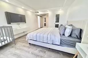 2030 S Ocean Dr, Hallandale Beach, FL 33009 - Photo 10