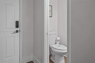 9015 SW 96th Ave, Miami, FL 33176 - Photo 4